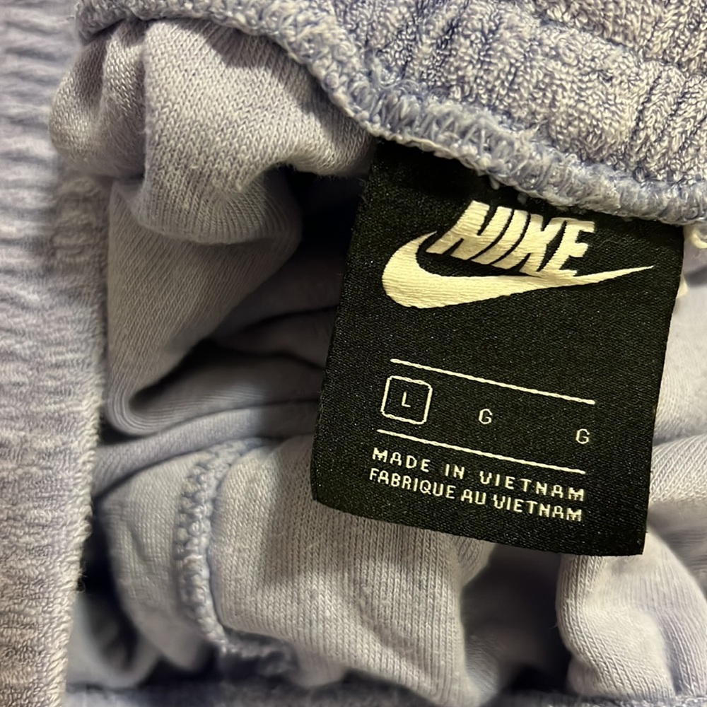 Terrycloth Nike Shorts - Picture 4 of 4